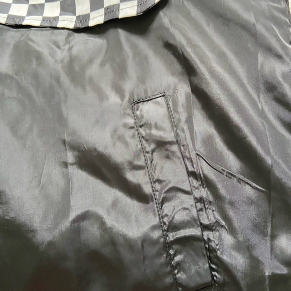 Beautiful Giant Black and Checkered Windbreaker - Picture 9 of 11